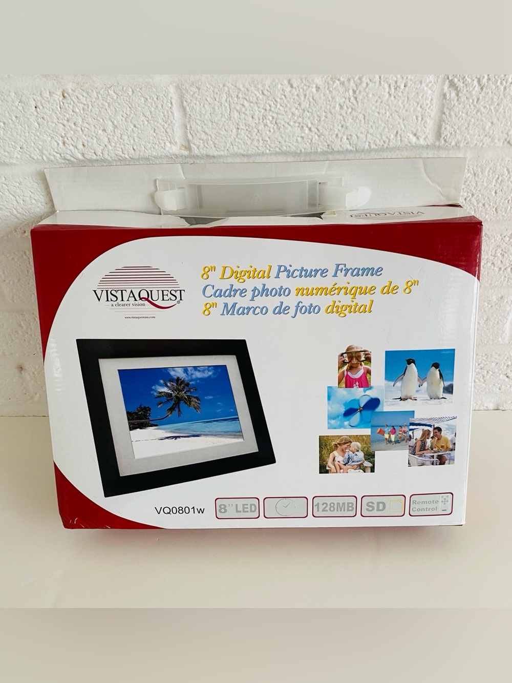 VISTAQUEST 8" Digital Picture Frame Black